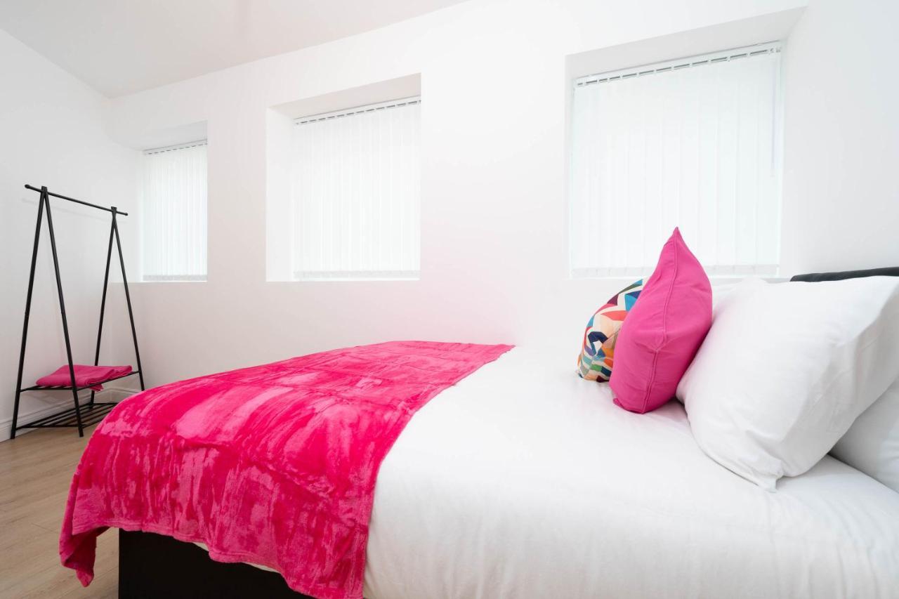 Two Bedroom Apartment- One Choice Stays- Jq Birmingham Exterior photo